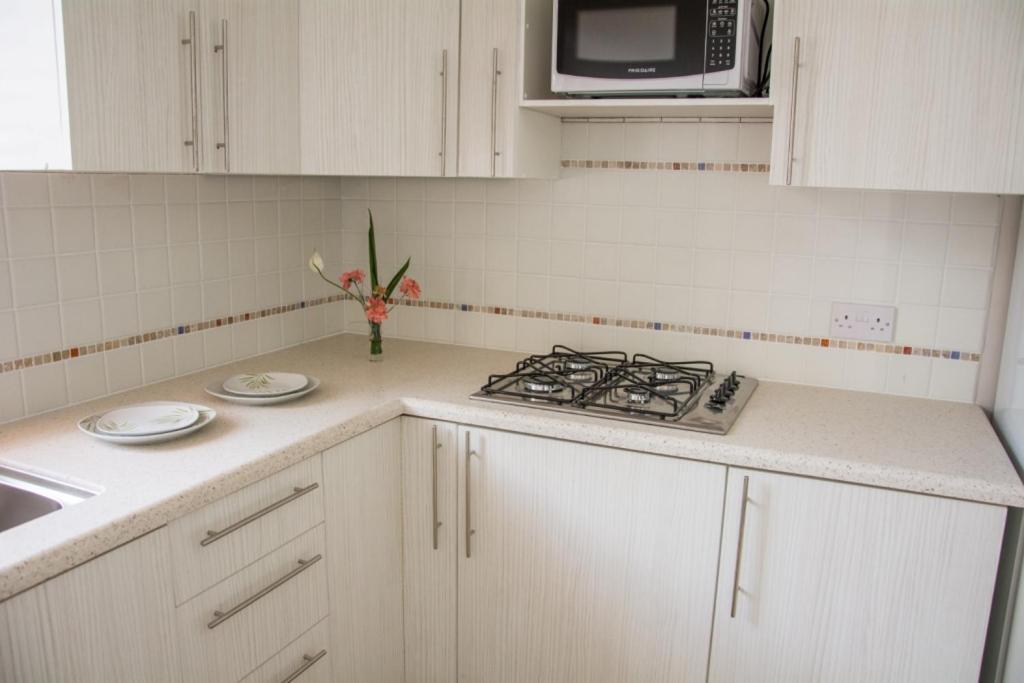 Morne Seaview Apartments كاسترايْزْ المظهر الخارجي الصورة